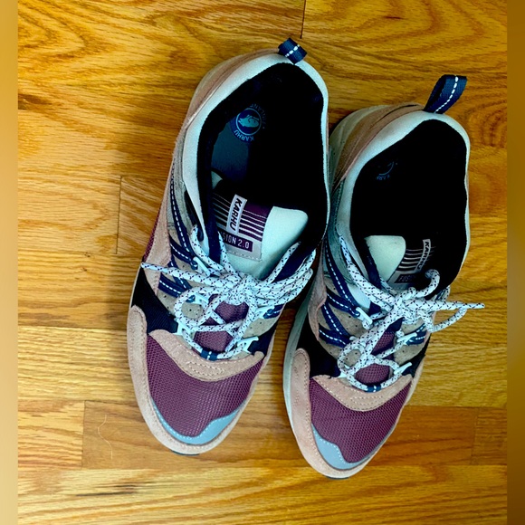 Pink Karhu Fusion 2.0 US men size 9/ US 10.5 women size - Picture 5 of 6